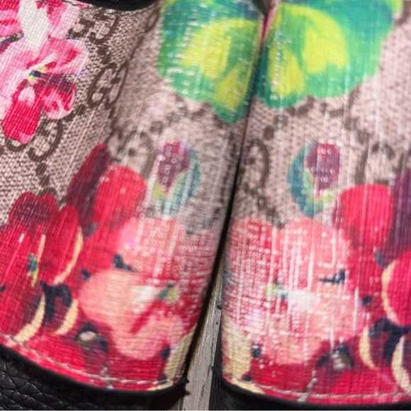 Gucci pool side sandals - Picture 5 of 7